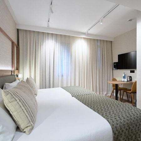 Catalonia Sagrada Familia Hotel Barcelona Ngoại thất bức ảnh