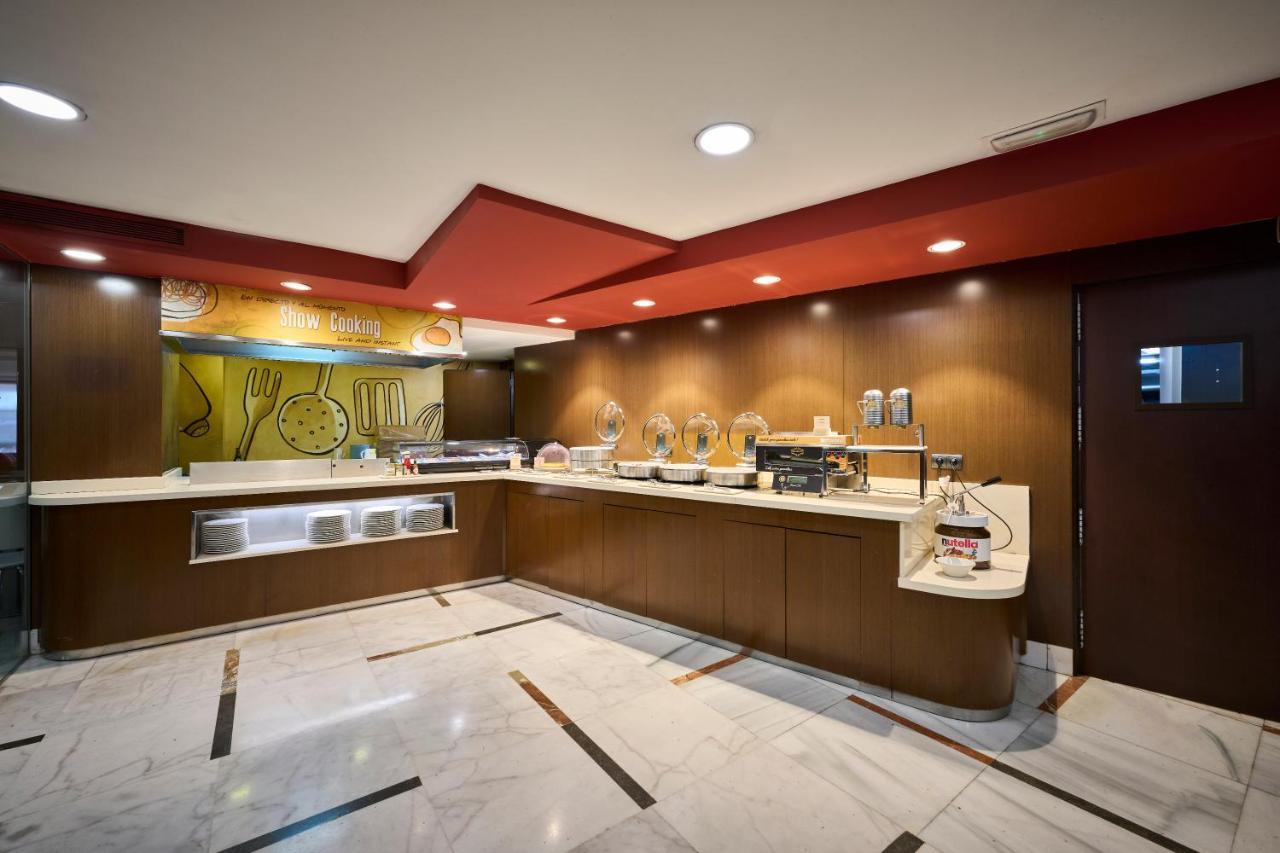 Catalonia Sagrada Familia Hotel Barcelona Ngoại thất bức ảnh