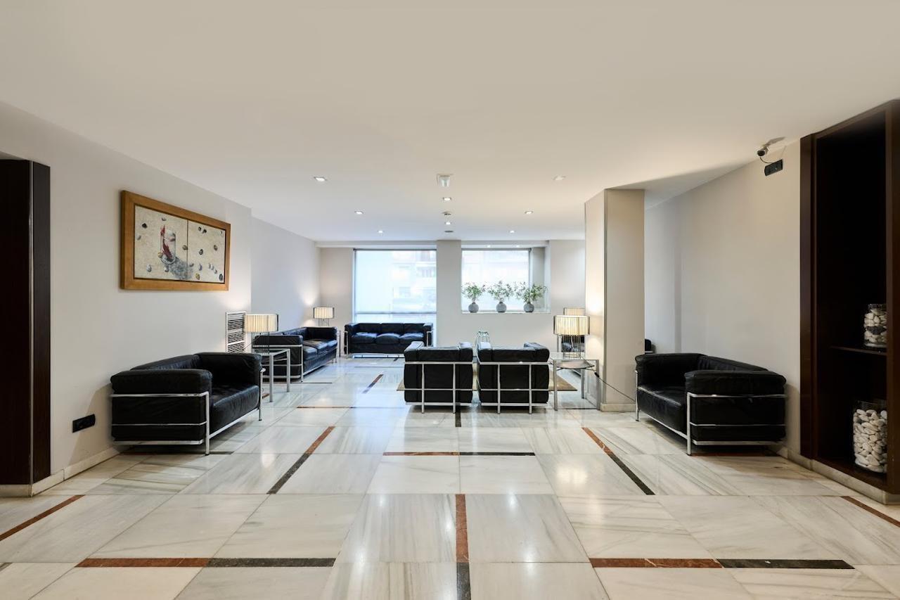 Catalonia Sagrada Familia Hotel Barcelona Ngoại thất bức ảnh
