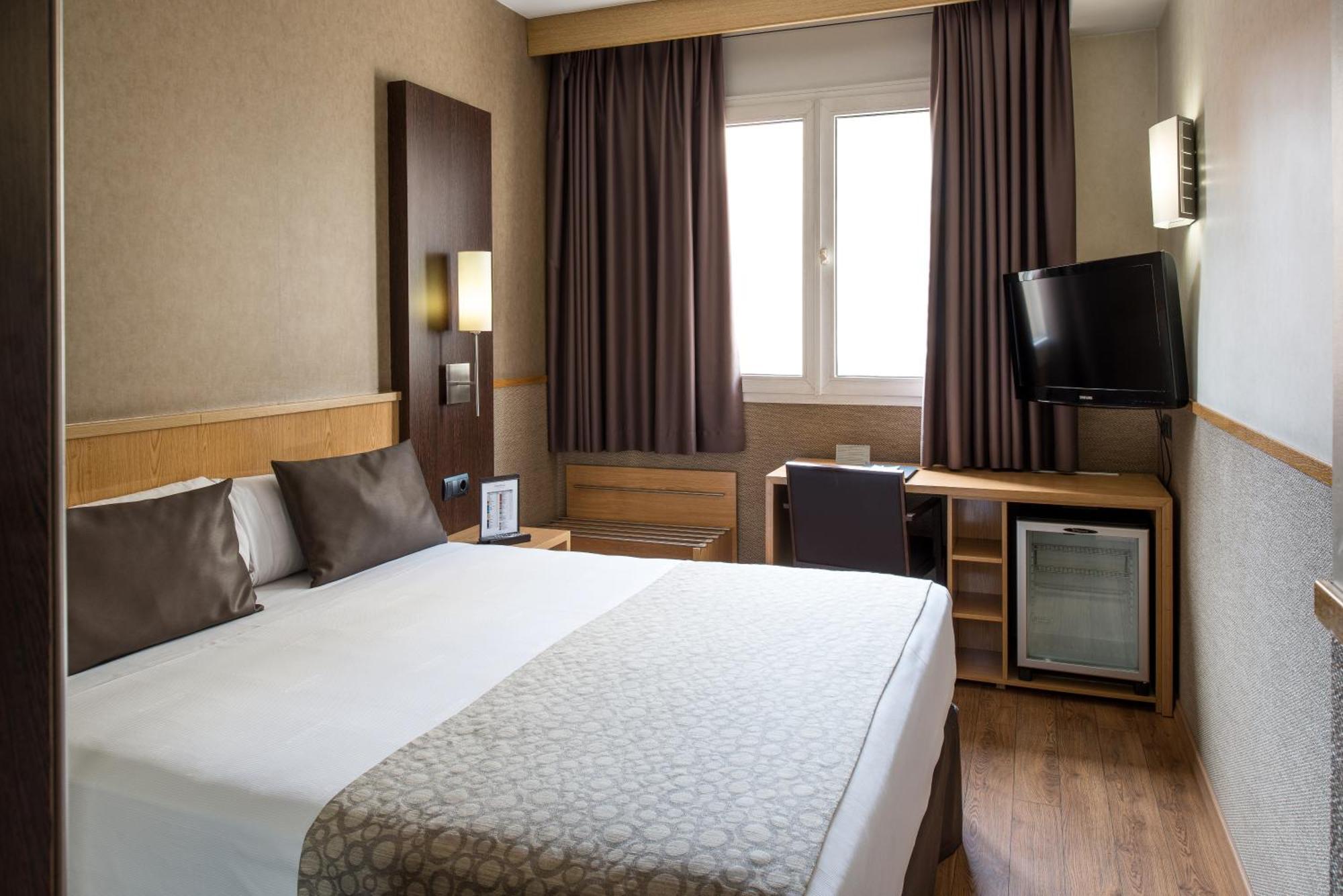 Catalonia Sagrada Familia Hotel Barcelona Phòng bức ảnh