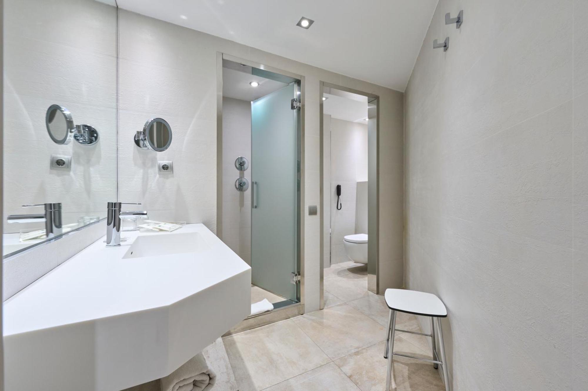 Catalonia Sagrada Familia Hotel Barcelona Phòng bức ảnh