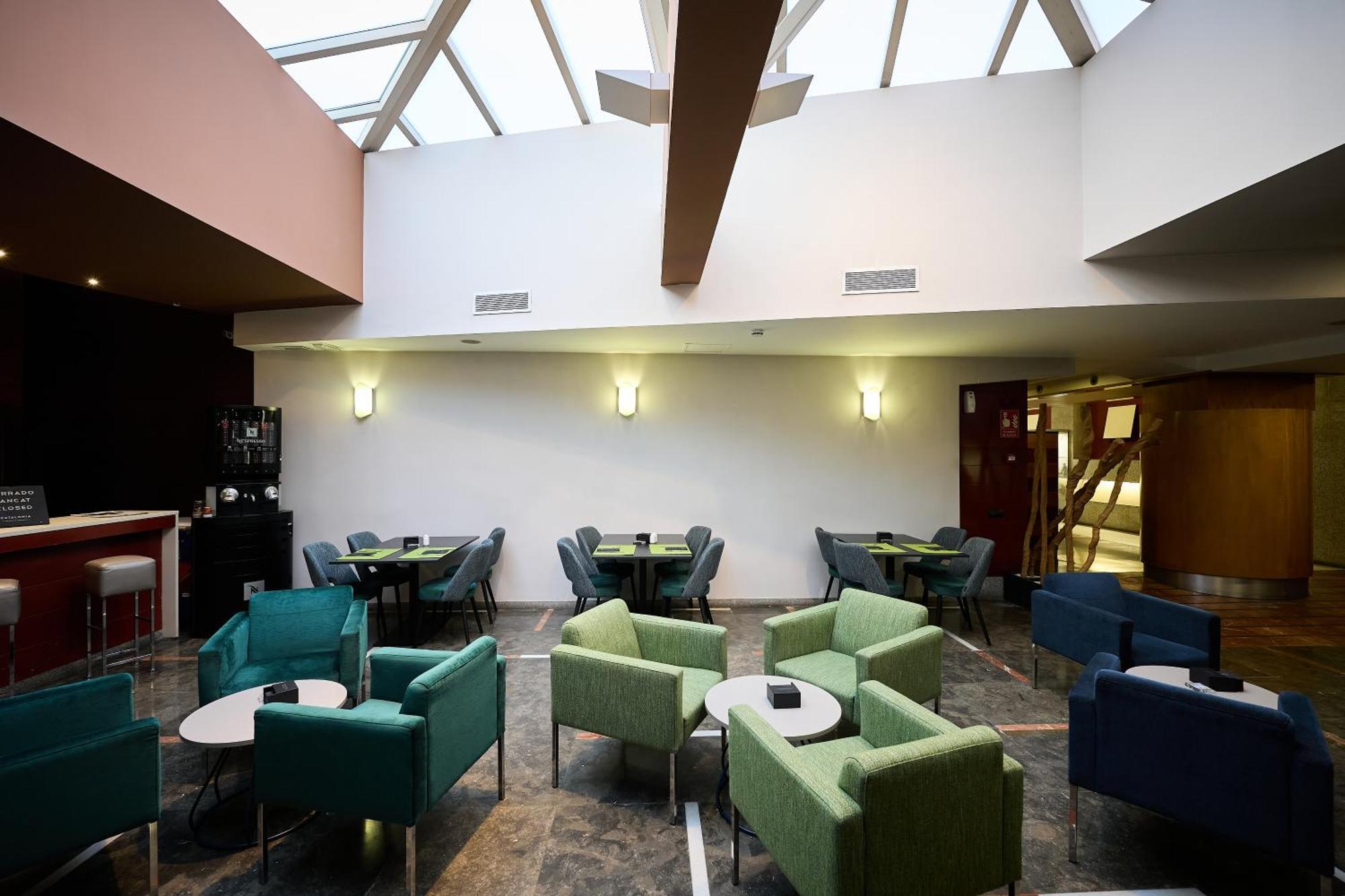 Catalonia Sagrada Familia Hotel Barcelona Ngoại thất bức ảnh