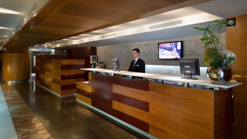 Catalonia Sagrada Familia Hotel Barcelona Ngoại thất bức ảnh