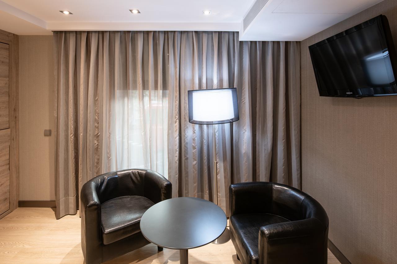 Catalonia Sagrada Familia Hotel Barcelona Ngoại thất bức ảnh