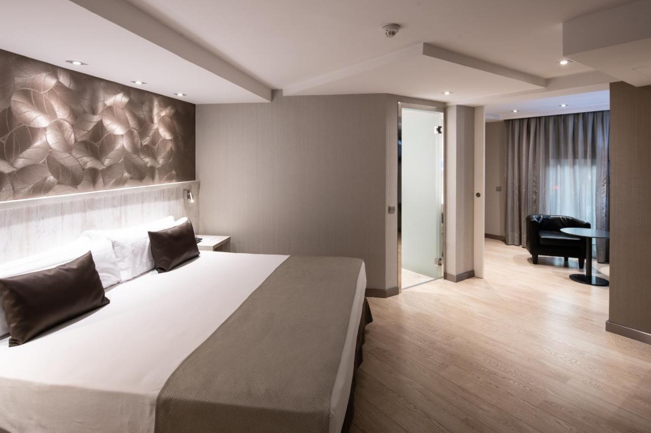 Catalonia Sagrada Familia Hotel Barcelona Ngoại thất bức ảnh