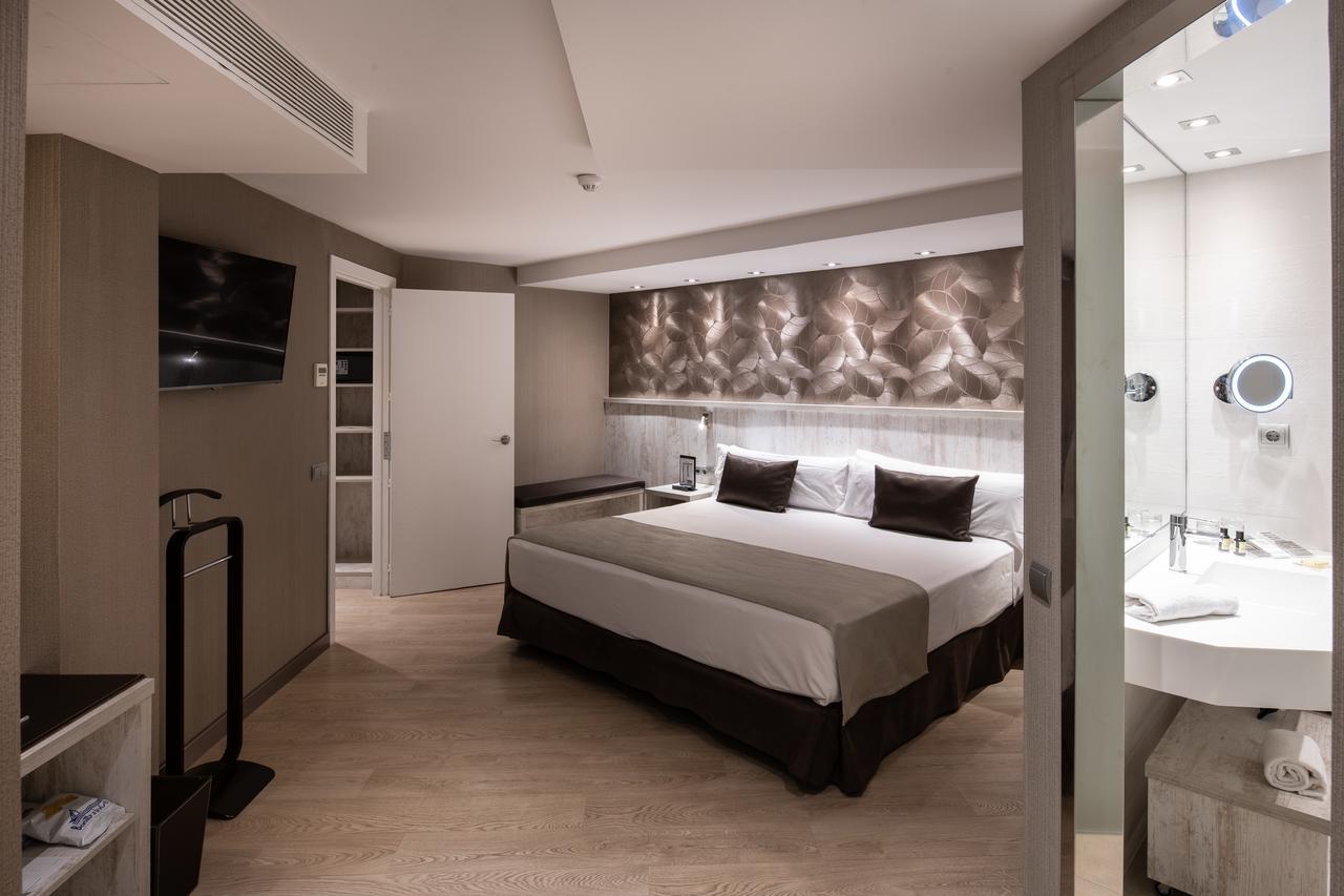 Catalonia Sagrada Familia Hotel Barcelona Ngoại thất bức ảnh